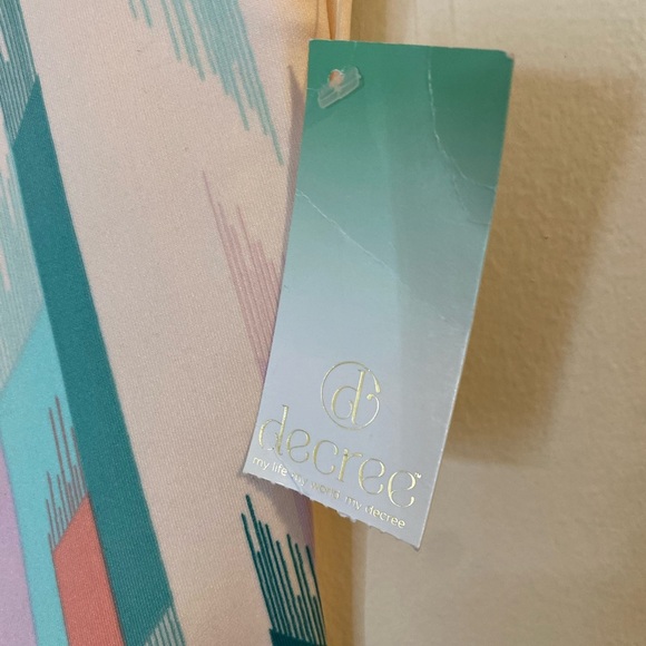 Decree Pink and Green Sleeveless Crop Tank Top Medium NWT - Picture 4 of 9